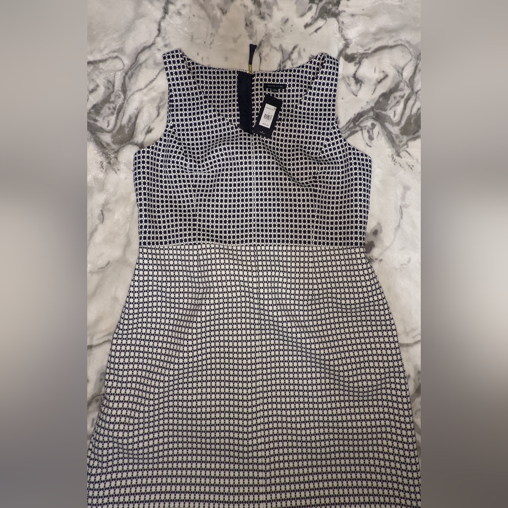Tommy Hilfiger Dress, Size Medium. NWT